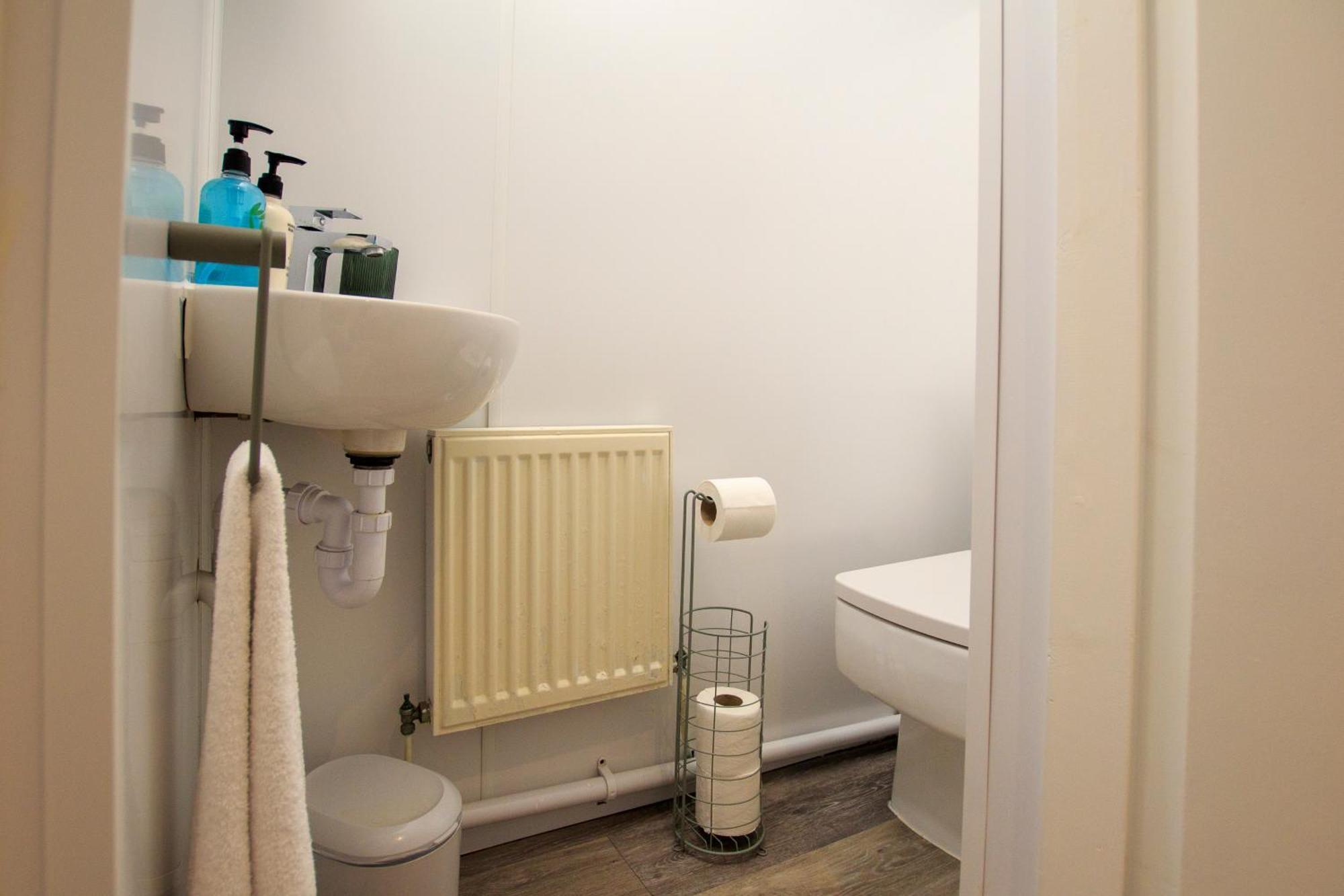 Moray Court Chester City Centre Studio Apartment By Rework Accommodation Exterior photo
